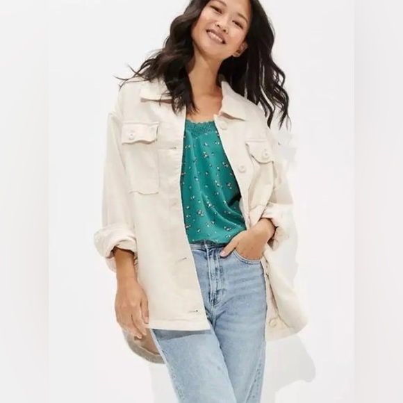 NWOT Women’s XS American Eagle Cream Beige Shacket Military Style Jacket - Picture 1 of 9